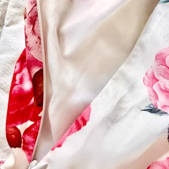 Floral Maxi Skirt - Red and Green - Picture 7 of 9